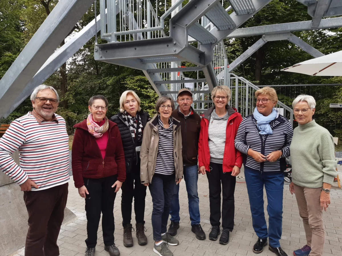 Carlo Düring, Brigitte König, Bärbel Bosgraaf, Jutta Barbie, Herbert Kordel, Birgit Stirnberg, Elisabeth Kordel und Inge Ginter, unsere Helfer und Herlferinnen bei der Eröffnungsfeier